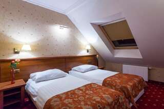 Отель Hotel Albatros Serwy Двухместный номер с 1 кроватью или 2 отдельными кроватями-6